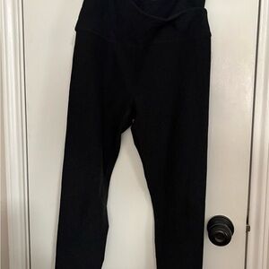 Beyond Yoga Women’s Charcoal Leggings